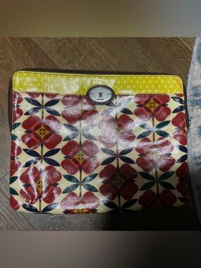 Fossil Glossy Floral Zip Clutch in Red, Navy & Yellow